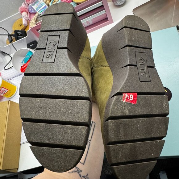 Cliffs Olive Green Wedge Booties Percy Size 6.5 M Leather Like New With Box - Picture 4 of 7